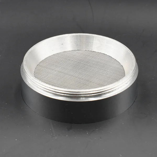 4-Piece Medium Metal Grinders - Image 6