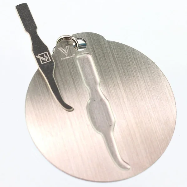 Daily High Club Keychain Dabber - Image 4