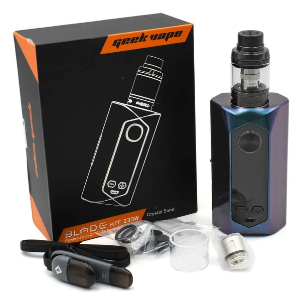 Geek Vape Blade 235W Mod