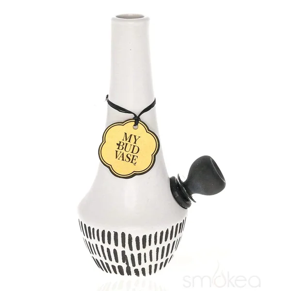 My Bud Vase Zuzu Bong - Image 8