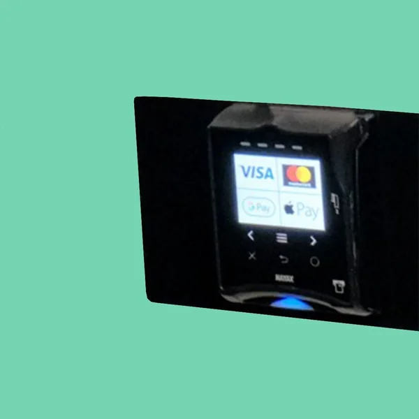 Nayax VPOS Touch Credit Card Reader - Image 4