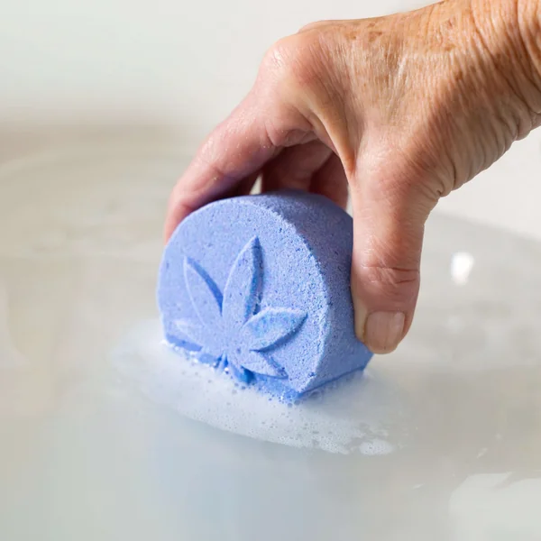 Plant Diva Lavender CBD Bath Bomb - Image 2