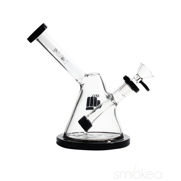 POUNDS by Snoop Dogg SFO Water Pipe - Image 2