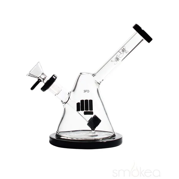 POUNDS by Snoop Dogg SFO Water Pipe - Image 4