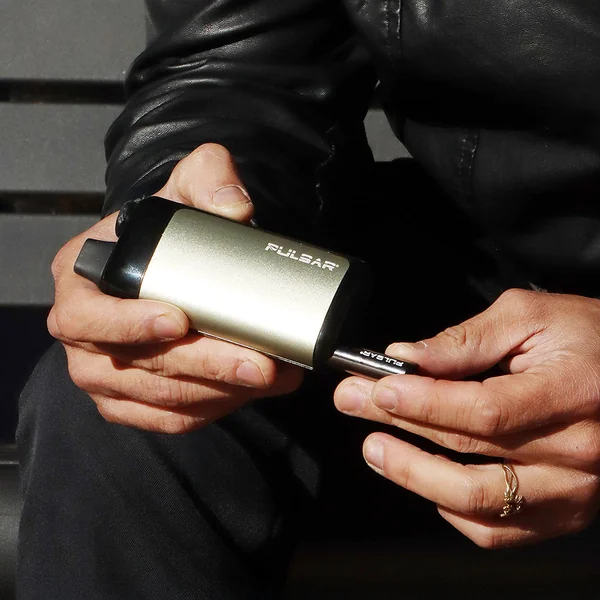Pulsar Chorus Concentrate Vaporizer + Mini Hot Knife | 2000mAh - Image 48
