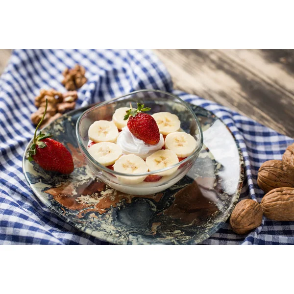 Strawberries & Banana's w/Cream