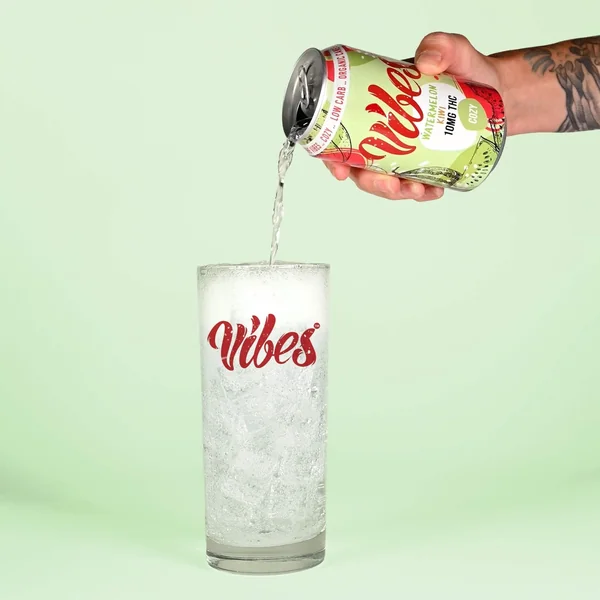 Vibes™ Cozy Watermelon Kiwi | THC Cooler - Image 2